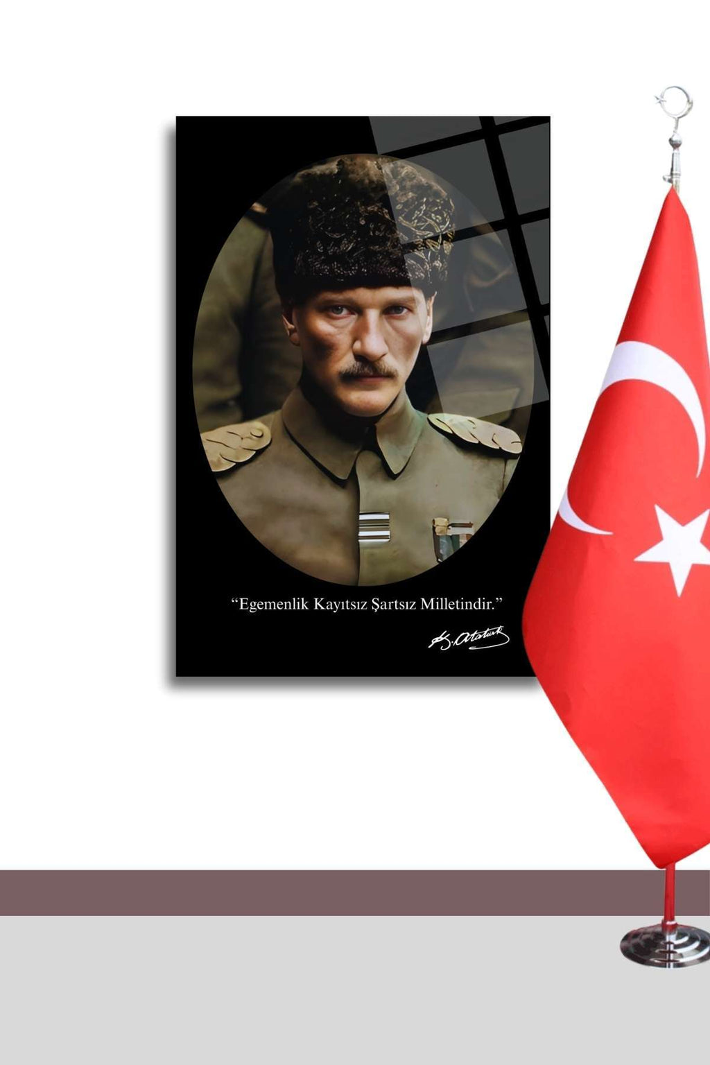 Atatürk Cam Tablo 344 "Egemenlik Kayıtsız Şartsız Milletindir." - 30 x 45