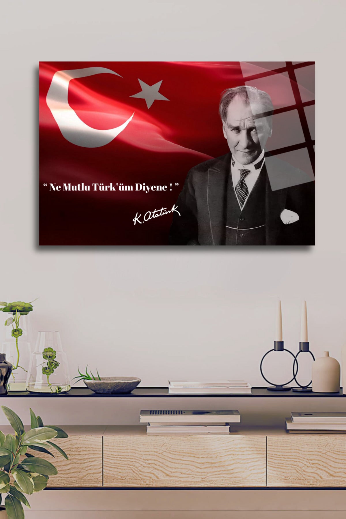 Mustafa Kemal Atatürk " Ne Mutlu Türk'üm Diyene " Cam Tablo 143 - 60 x 90