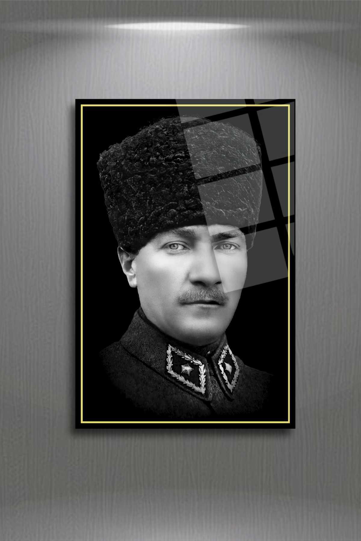 Mustafa Kemal Atatürk Cam Tablo 221 - 30 x 45