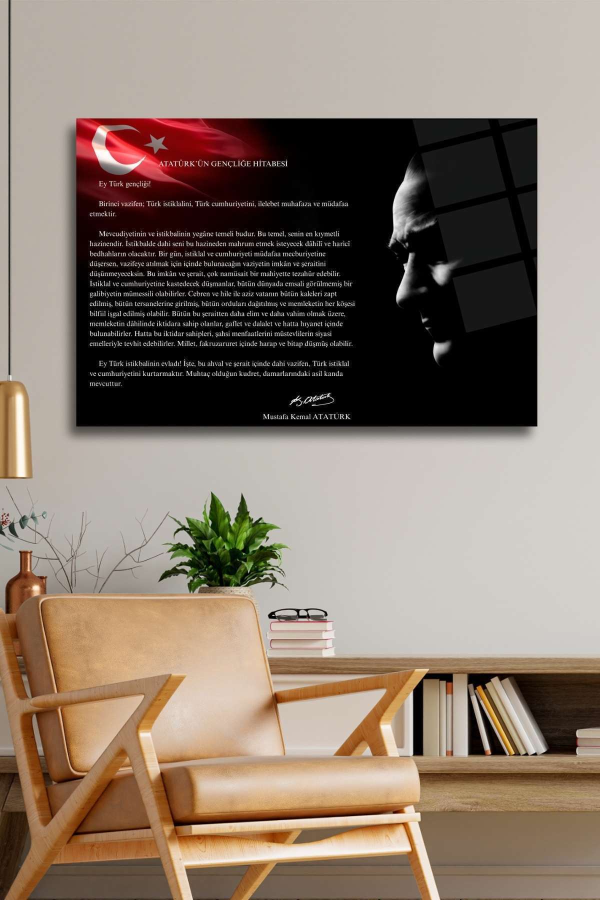 Atatürk'ün Gençliğe Hitabesi Cam Tablo 329