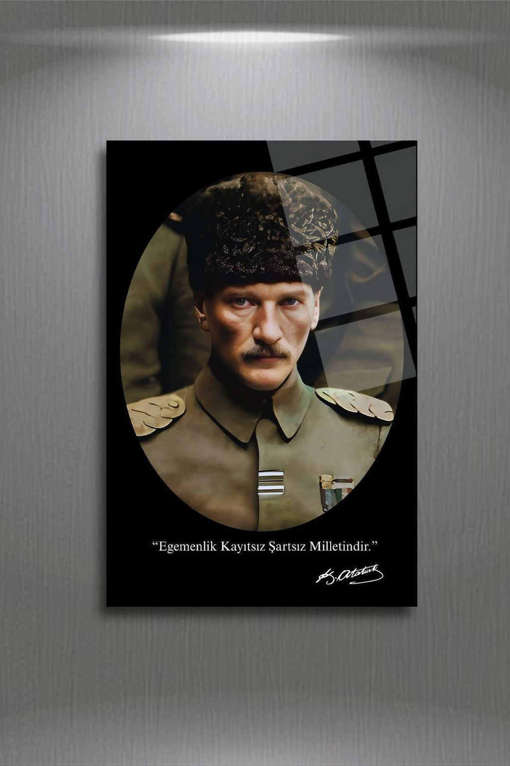 "Egemenlik Kayıtsız Şartsız Milletindir." Atatürk Cam Tablo HMDS0344